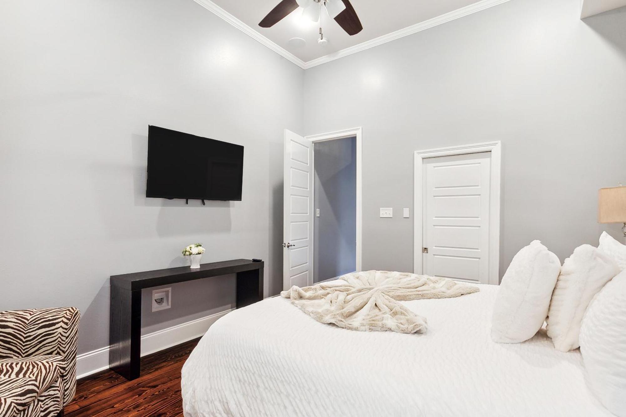 Amazing 3Bedroom Townhome, In Historic Dryade City Nova Orleães Exterior foto